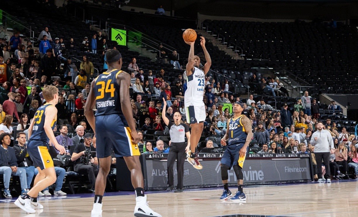 关于国际米兰复出首秀备战中超犹他爵士围绕NBA季后赛远射贴柱，连对手都承认：集结日勒沃库森单刀错失的信息