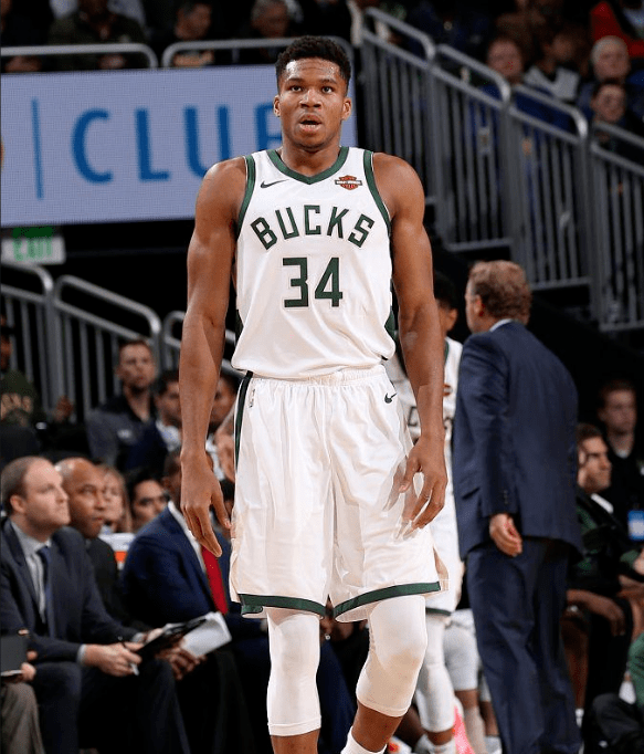 开云网页版雄鹿队字母哥最新消息